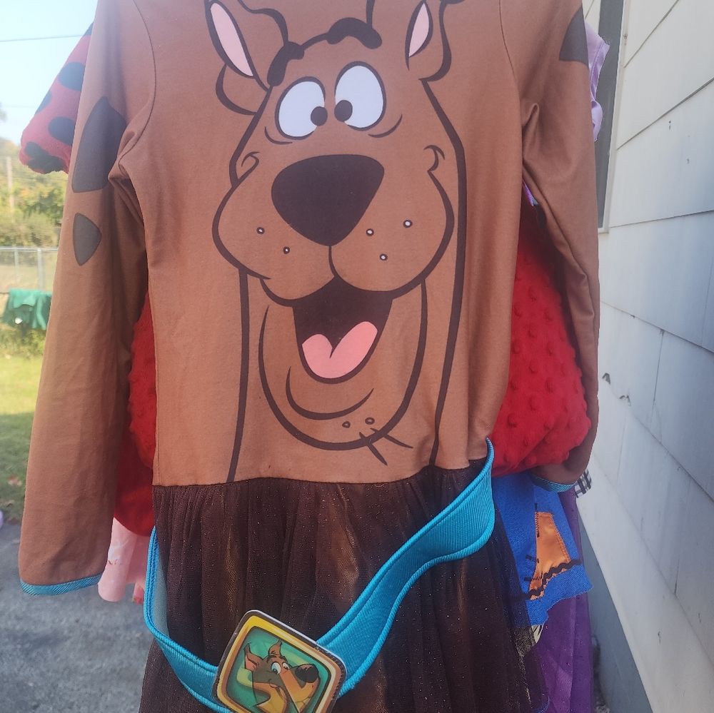 Costume
